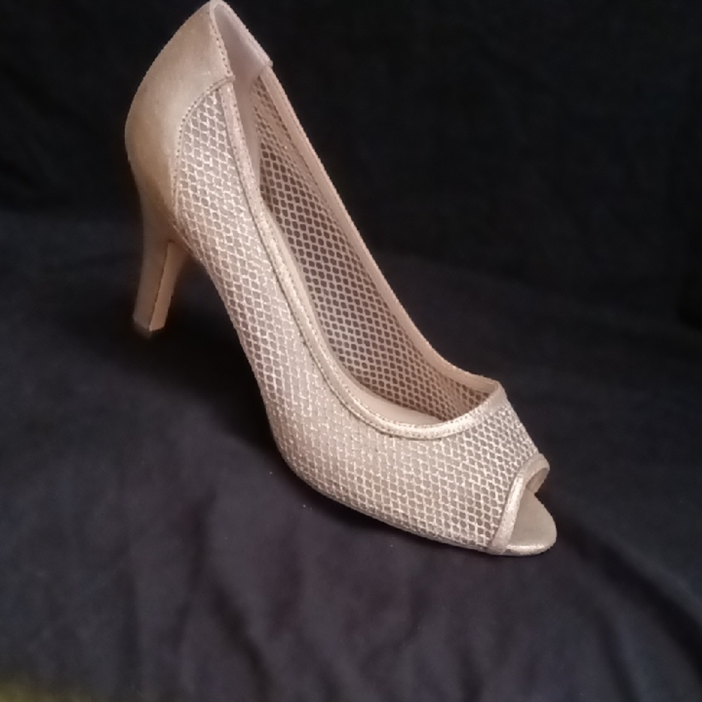 Chic Beige Mesh Peep-Toe Heels